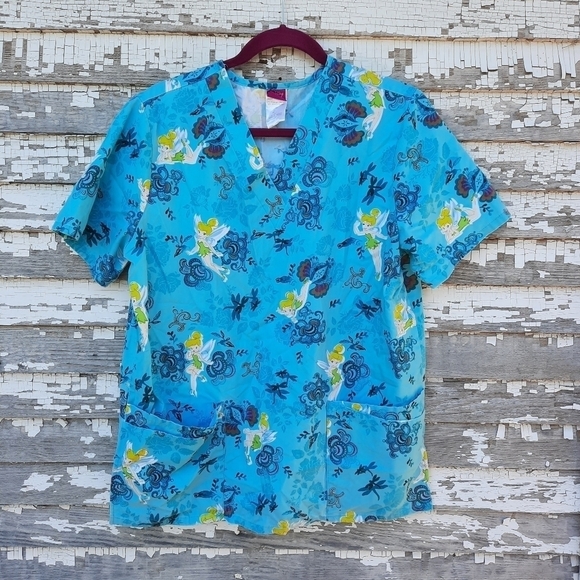 🌟 Disney tinker bell scrub top. The wonderful world of Disney size medium - Picture 1 of 5